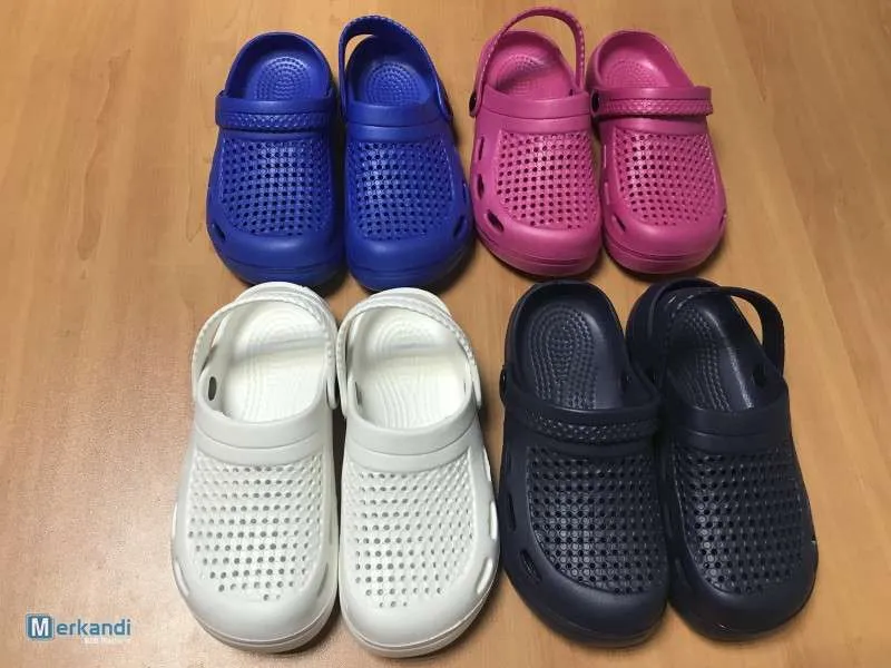 Zuecos Infantiles Ref. 1120 Made in Europe Tallas 30 a 35. Colores Surtidos.